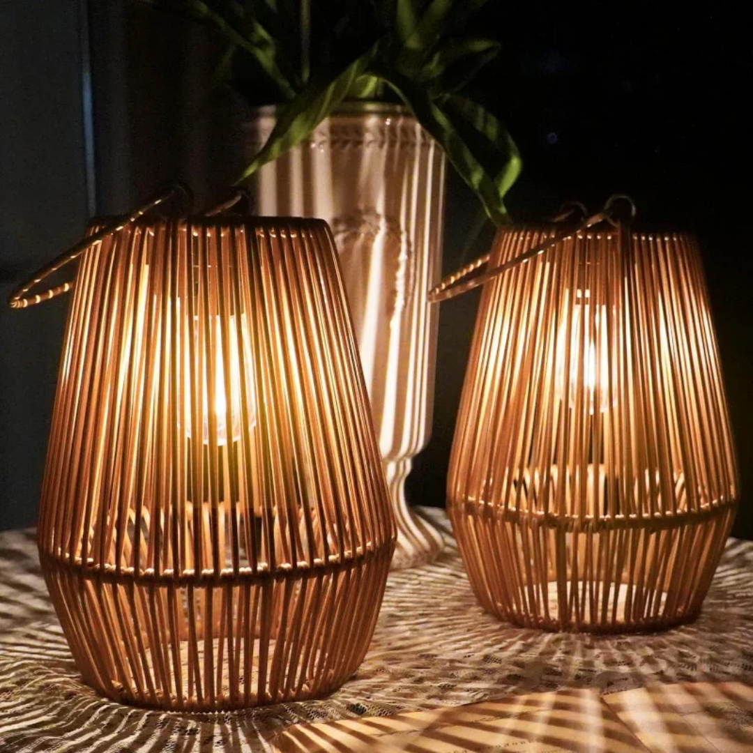 Lampa ogrodowa zasilana energią słoneczną | Na zewnątrz